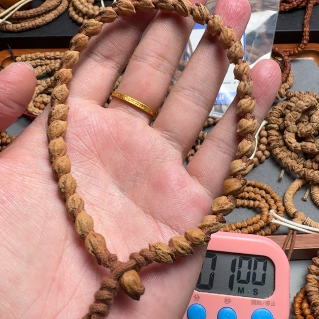 手串柏香籽/百香籽少****舞69