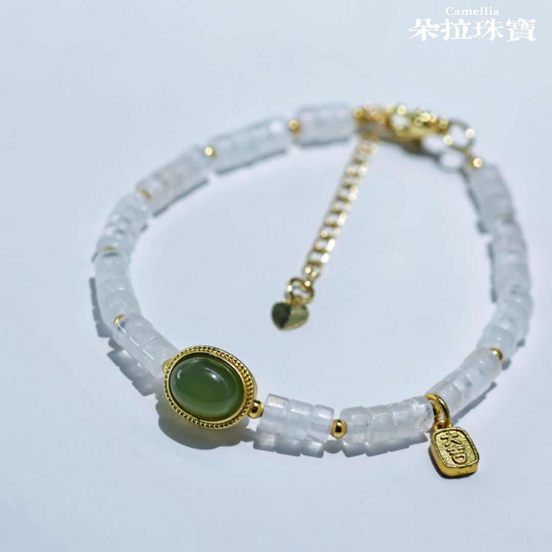 朵拉珠宝   H1-2870 和田玉手链 多样性发其一