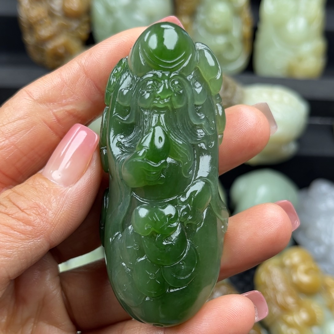 和田玉把件未镶嵌小**人