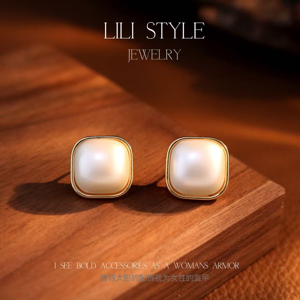 铜合金耳饰 法式高级感奶白色耳钉气质耳环小众设计时尚耳饰K720