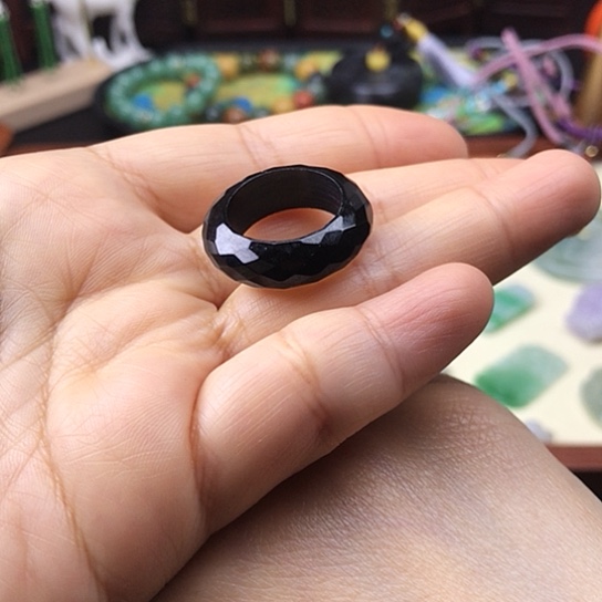 翡翠戒指未镶嵌卡16+戒圈