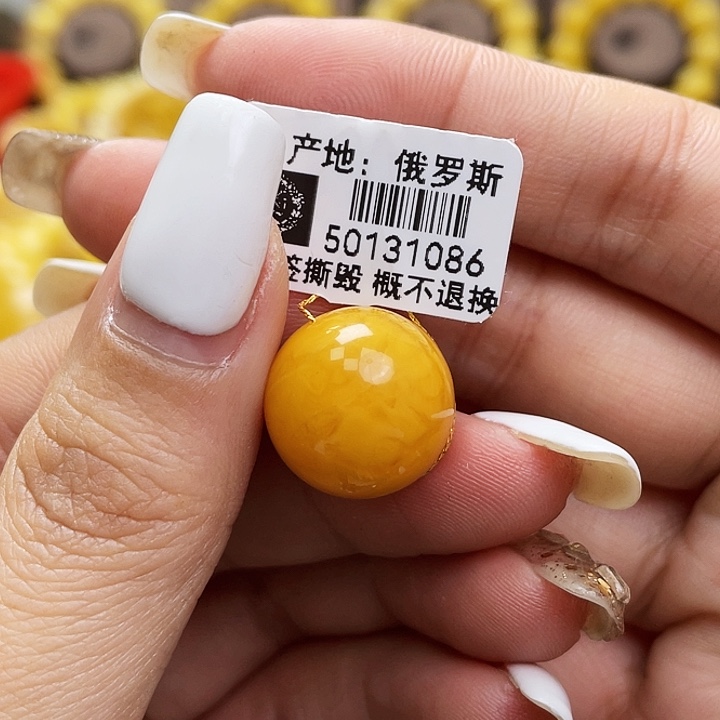 琥珀裸石未镶嵌氧化蜡尺寸16mm