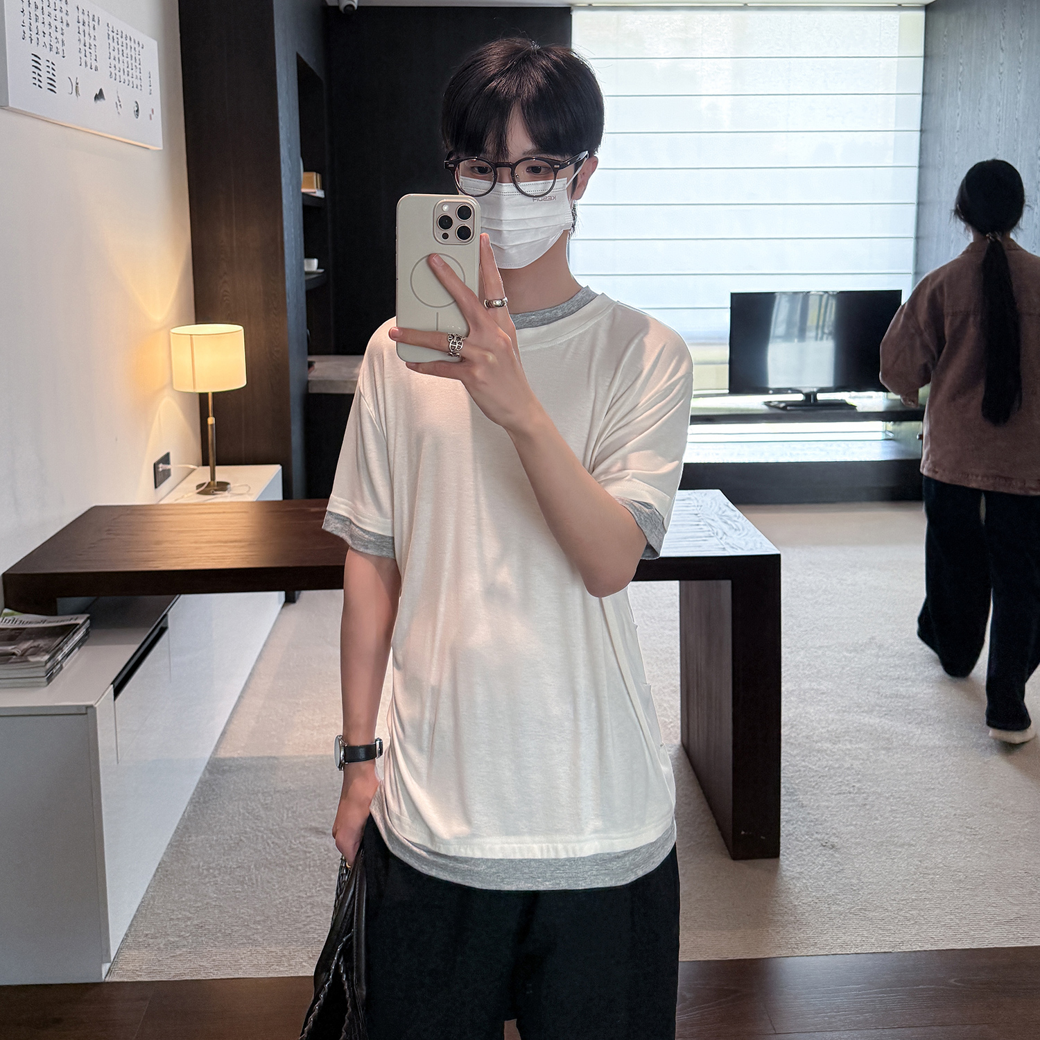 高林凡 韩版休闲圆领假两件拼接短袖腰部微褶设计更显瘦的百搭T恤