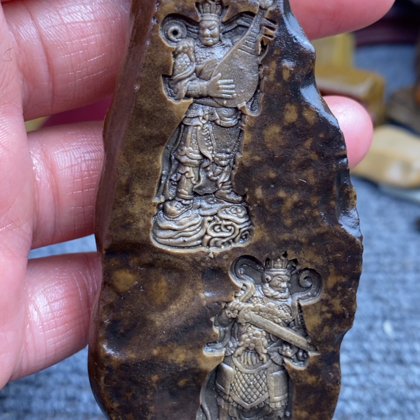 【闪购商品】原石雕刻手把件