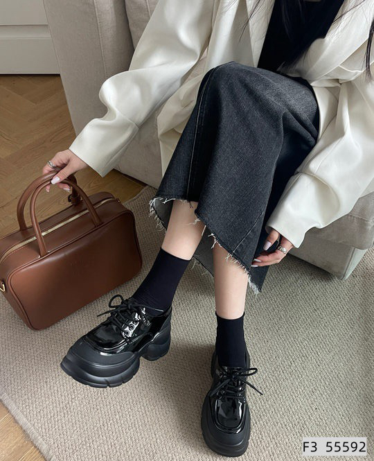 新疆包邮   乐福厚底鞋55592单款