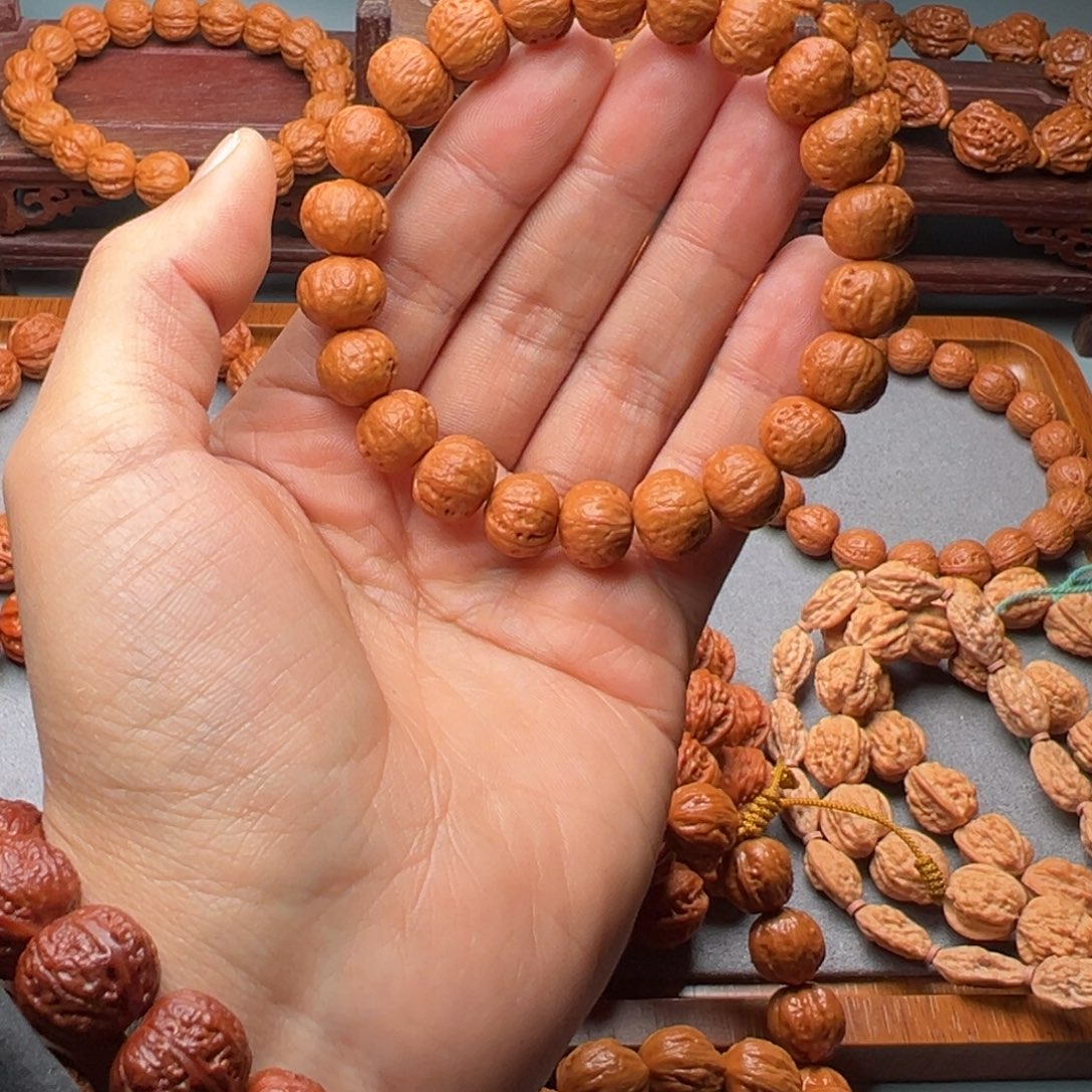 见***田文玩核桃手串12.5磨盘