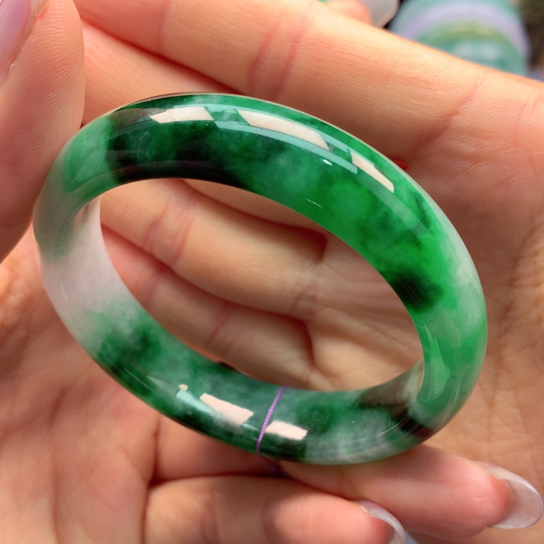 翡翠手镯未镶嵌纯天然缅甸翡翠手镯