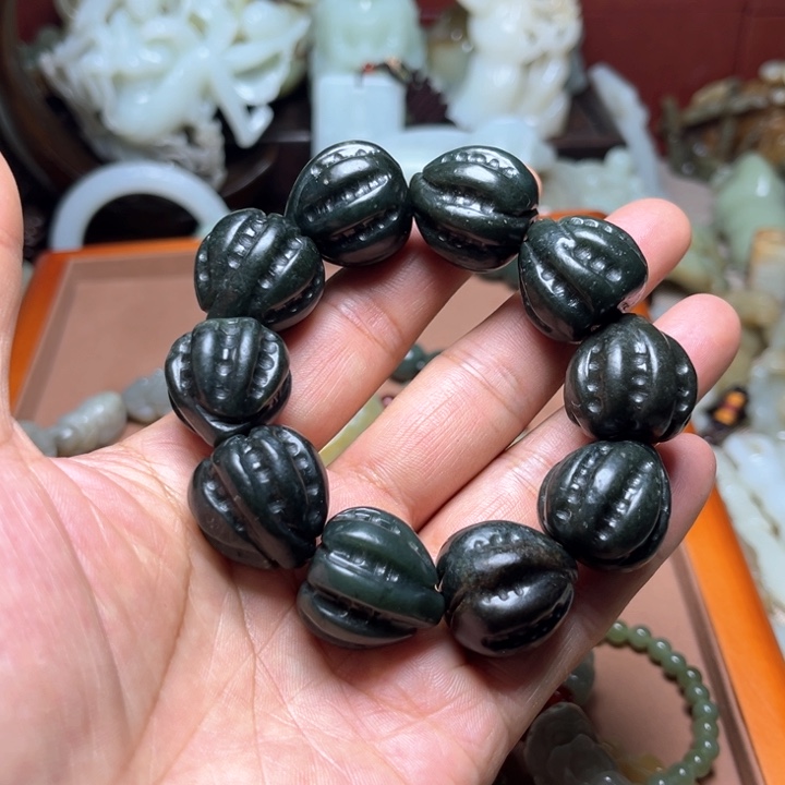 未镶嵌和田玉（糖玉）珠宝奇石