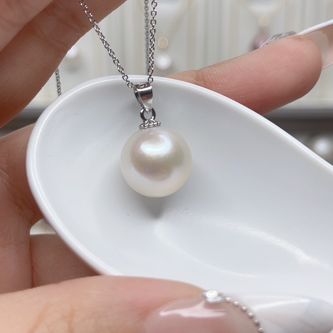 淡水珍珠吊坠(赠链)未镶嵌