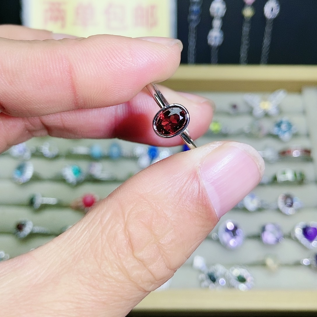 【闪购商品】未镶嵌戒指石榴石