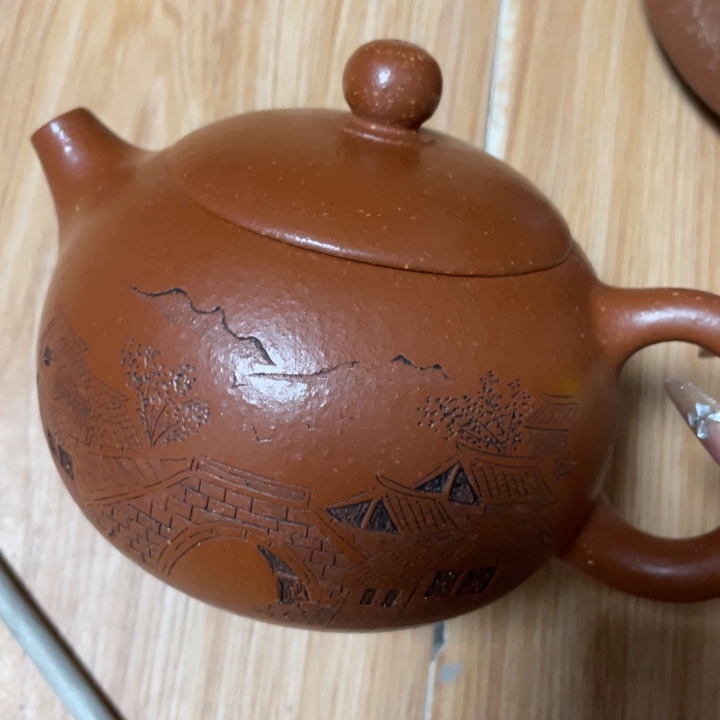 茶壶底槽青紫砂艺术作品