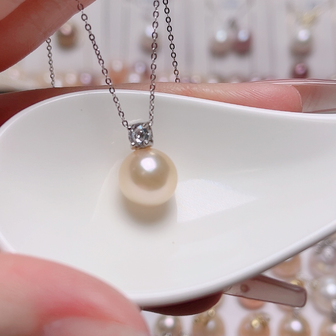 淡水珍珠未镶嵌吊坠(赠链)