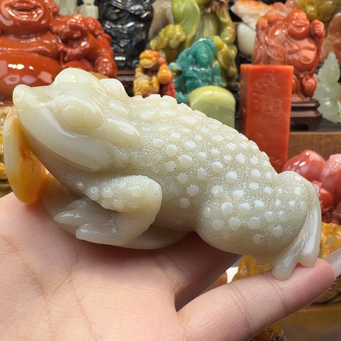 寿山石精品手把件