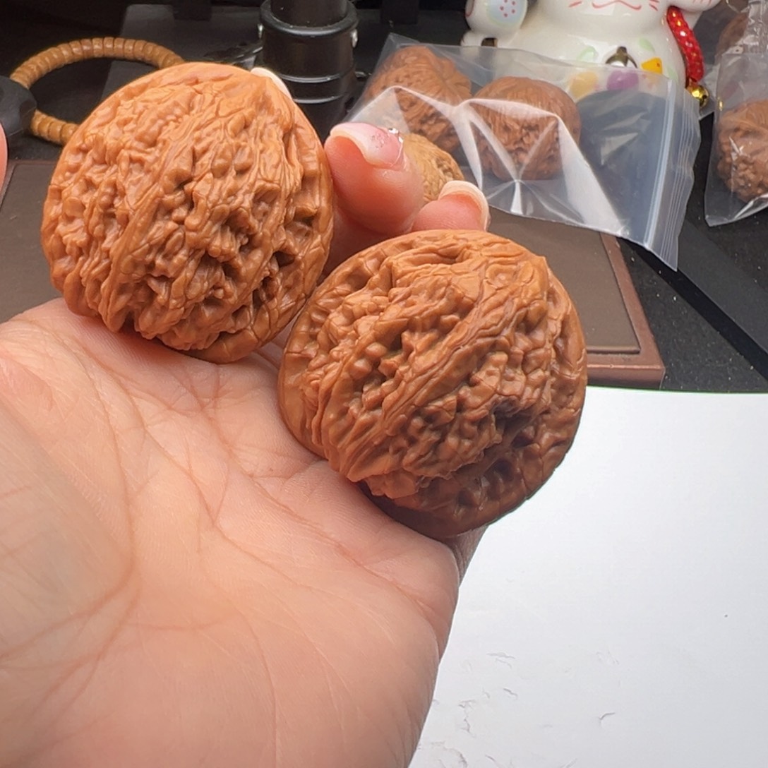 文玩核桃把件虎头王