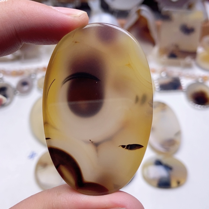 【闪购商品】玛瑙/玉髓颈饰未镶嵌