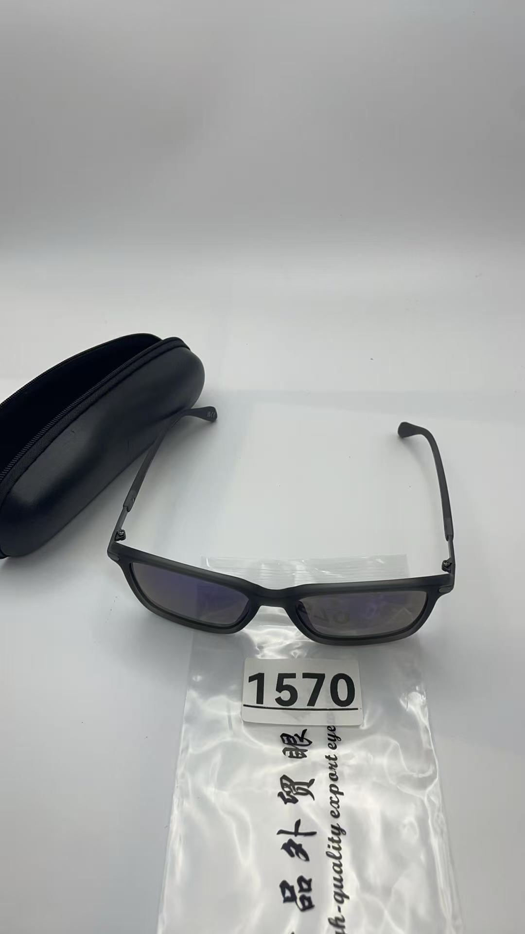 1570 百搭瘦脸太阳镜