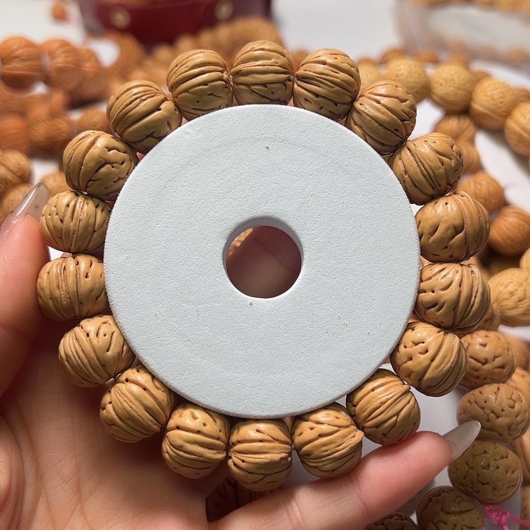 桃核吊坠树王纽扣