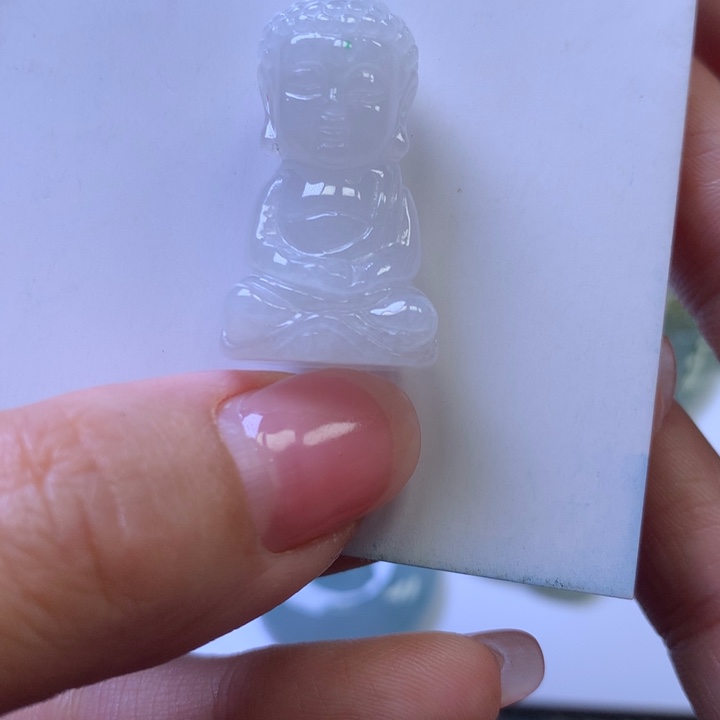 翡翠颈饰未镶嵌天然翡翠宝宝佛