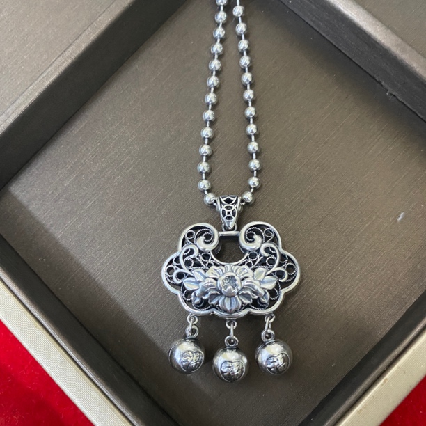 吊坠足银 《七牌银楼》纯银时尚牡丹福锁复古纯手工精美素款