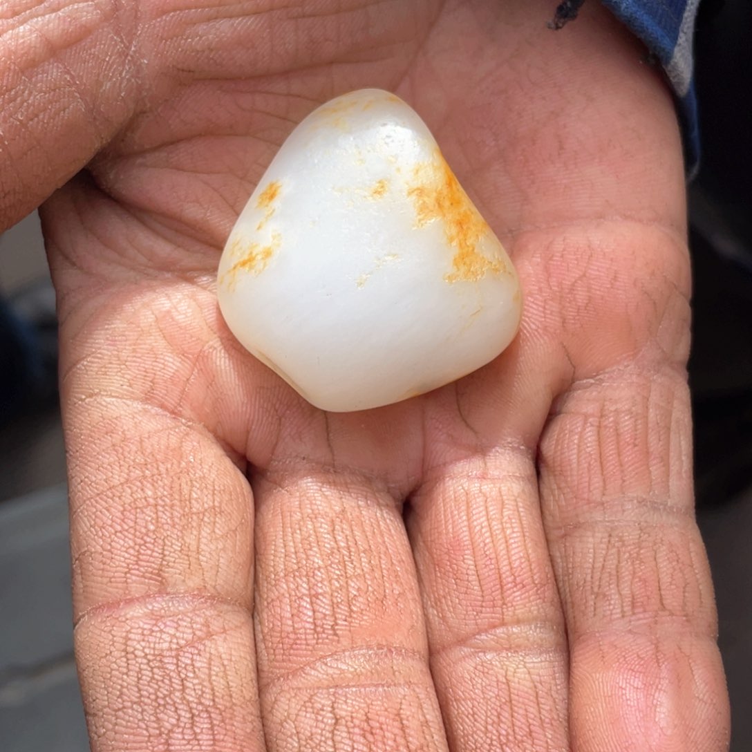 和田玉（子料）挂件未镶嵌