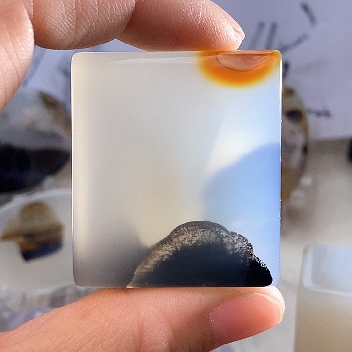 玛瑙/玉髓颈饰未镶嵌清*