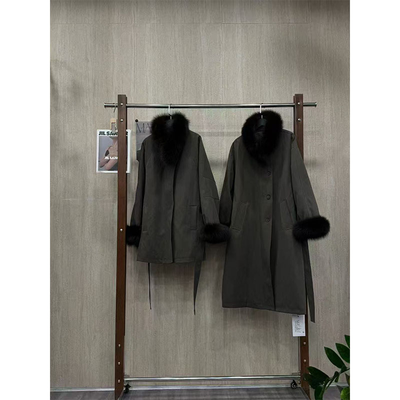 娜卡娜 高品质设计师派克外套