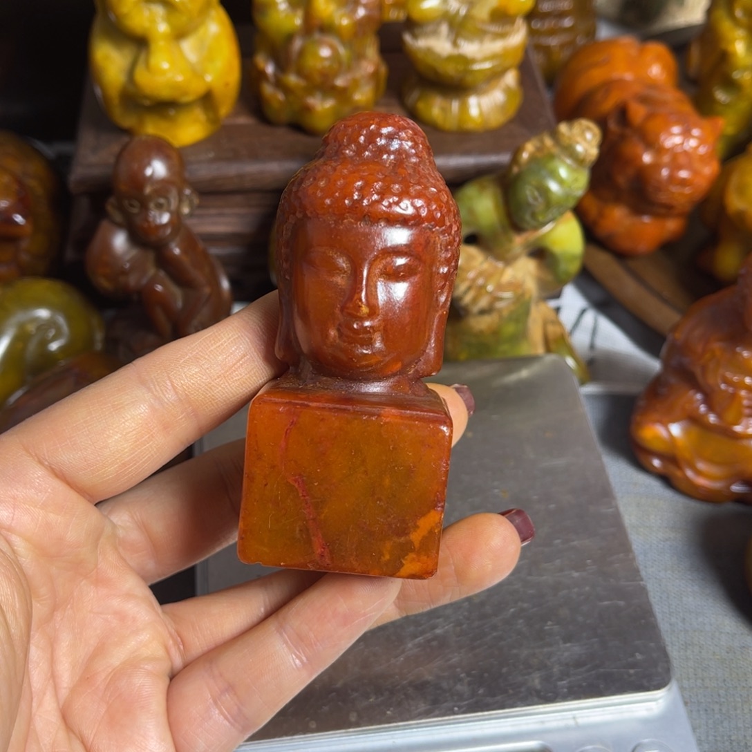 蛇纹石玉合金颈饰