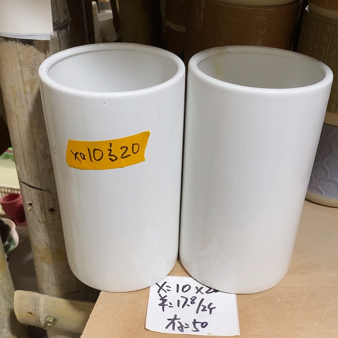 摆件陶盆有孔 瑕疵介意勿拍