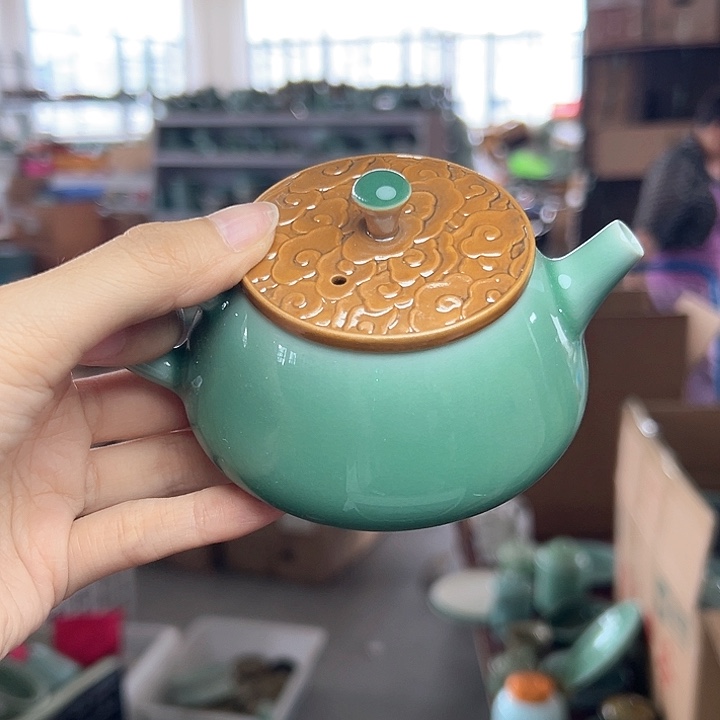 龙泉云间青瓷小米茶器