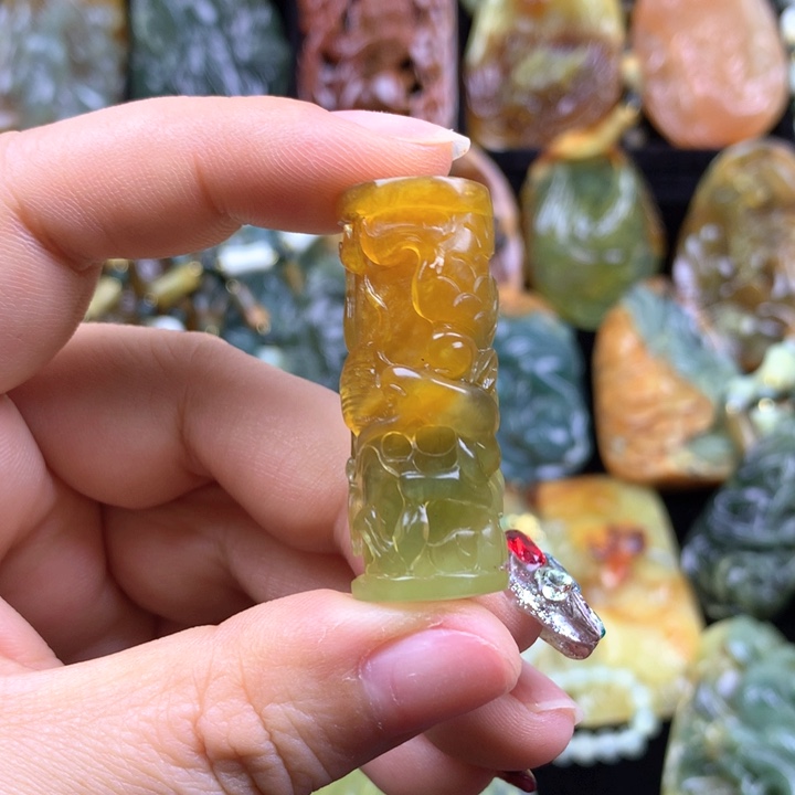 岫玉挂坠未镶嵌挂坠