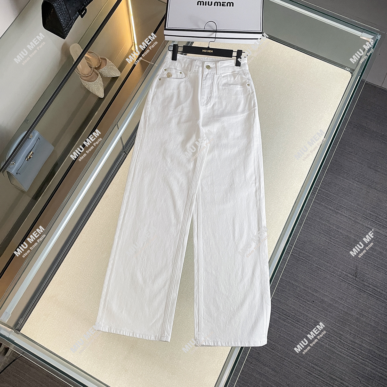 MIUMEM山茶花系列休闲百搭白色牛仔裤DY6965