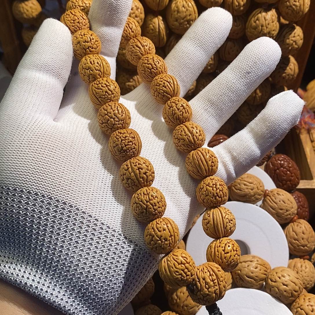 年****桃核手串锦州桃核