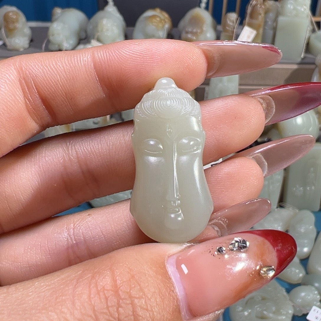 和田玉（糖玉）未镶嵌颈饰