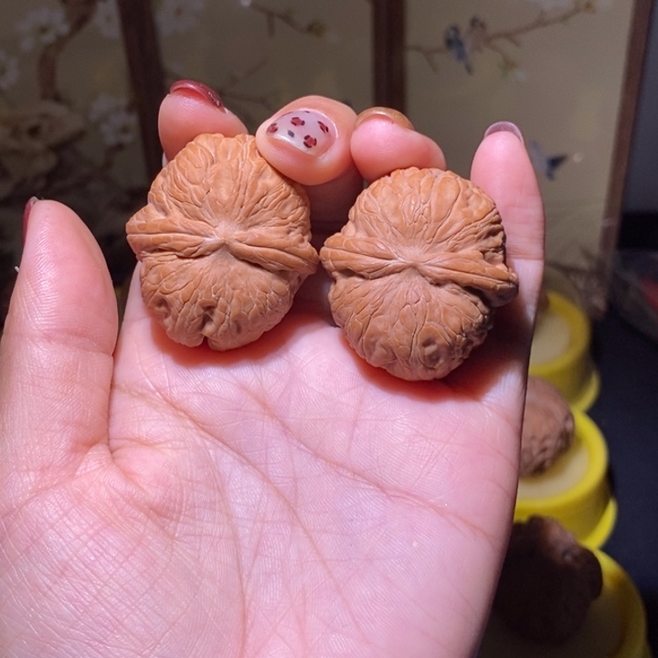 吾***@吊坠文玩核桃元宝全品哈哈哈哈