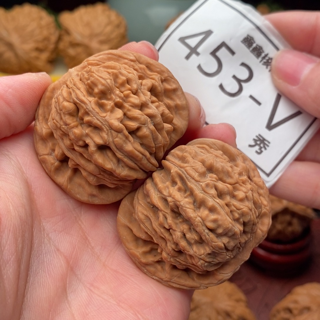 文玩核桃把件汉高楼44