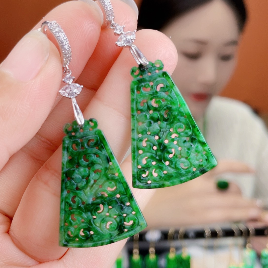 翡翠银S925镶嵌耳饰