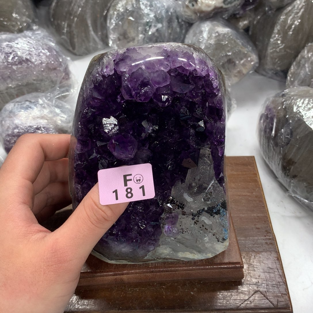 紫晶大型摆件（非配饰）未镶嵌