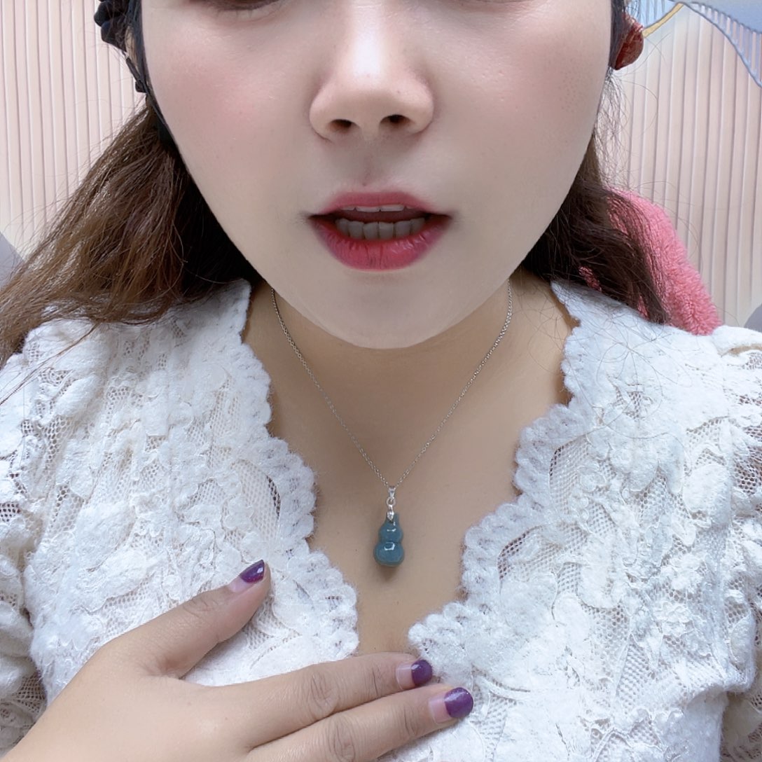 翡翠未镶嵌颈饰项链