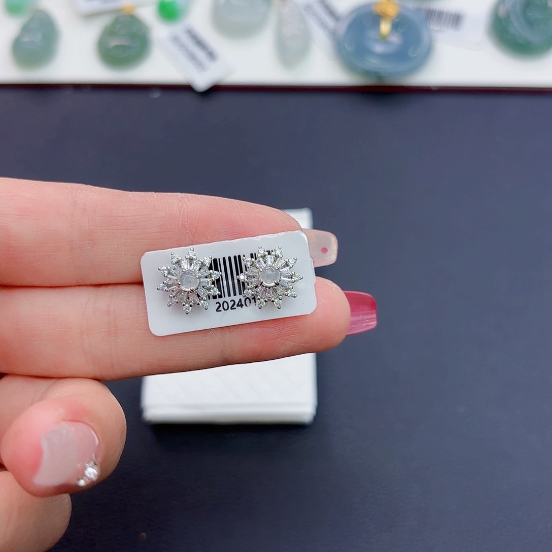 翡翠耳饰未镶嵌耳饰一对