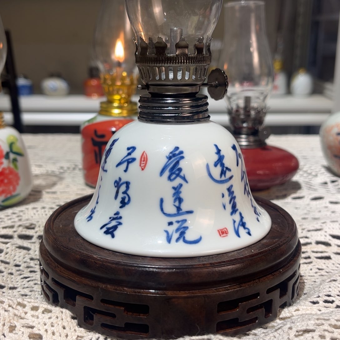 摆件景德镇陶瓷香薰灯