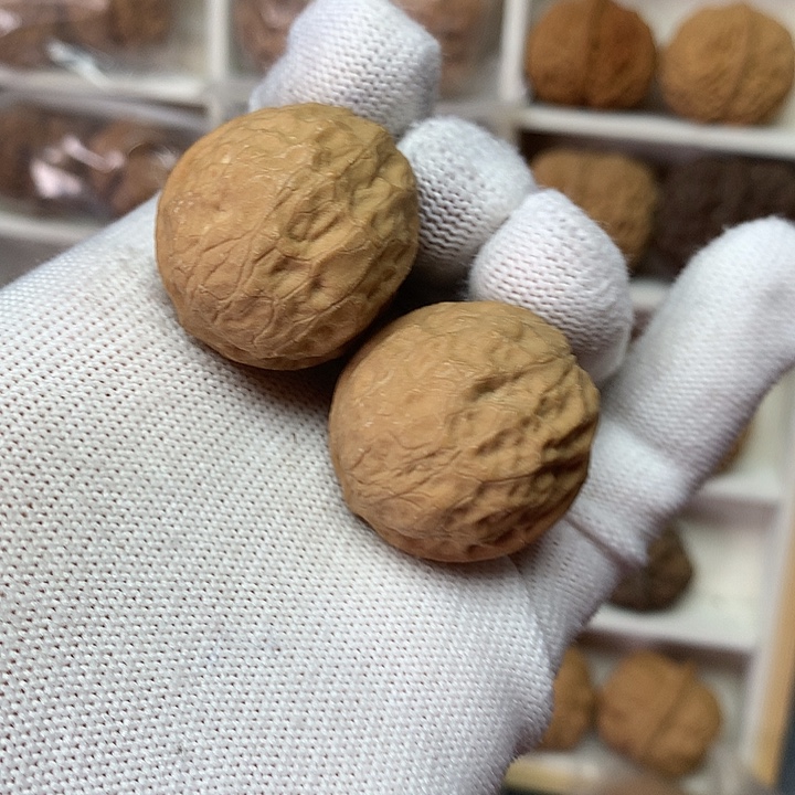 核桃32尺滴溜手拟小圆球6号