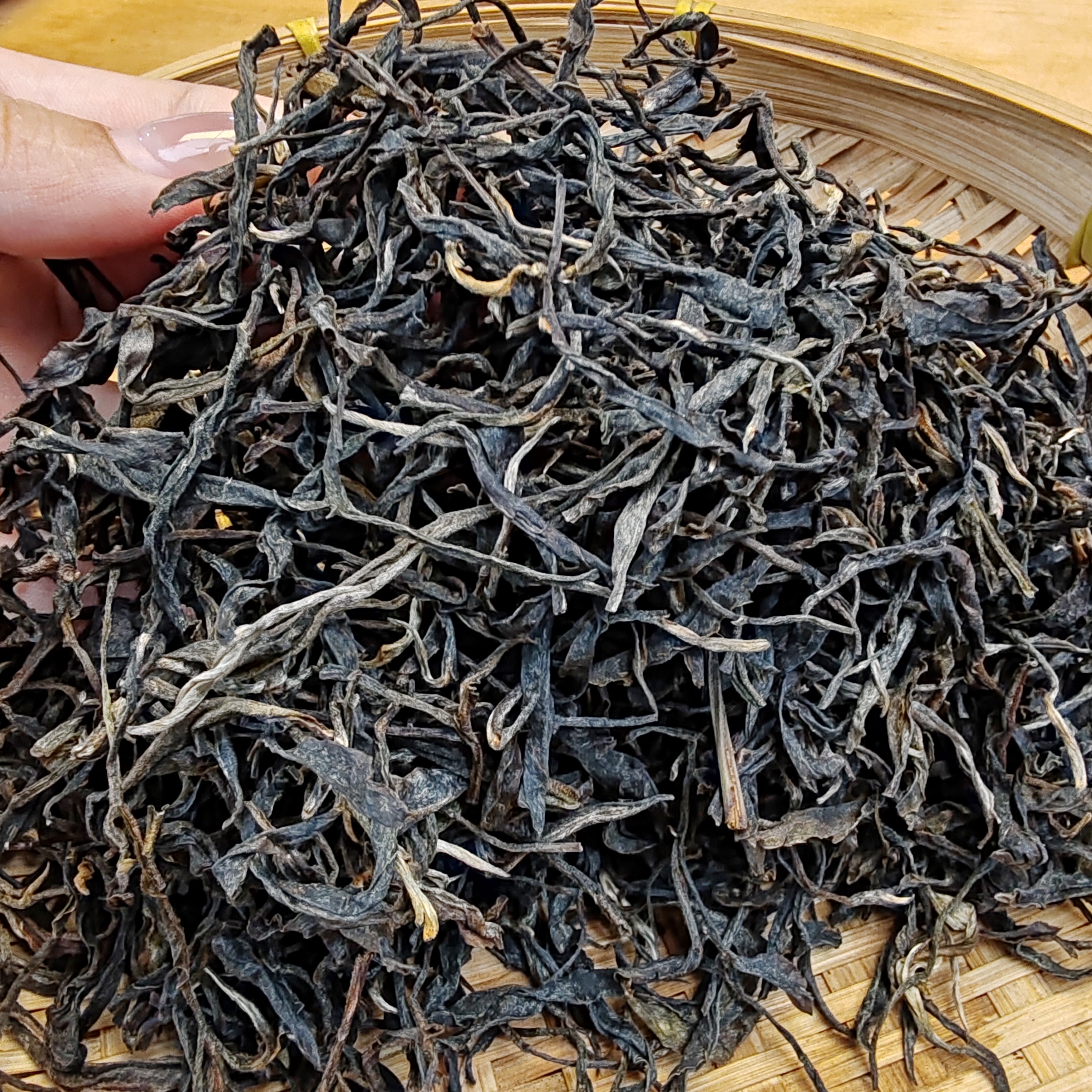 373号云南临沧2025年云县古树藤子茶生茶散茶200克8-12