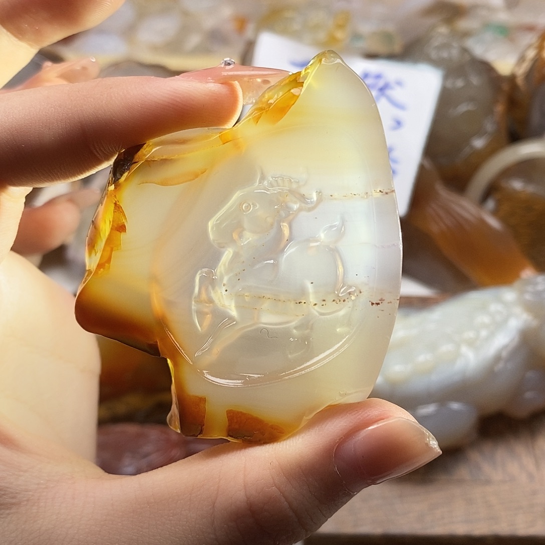 玛瑙/玉髓未镶嵌颈饰