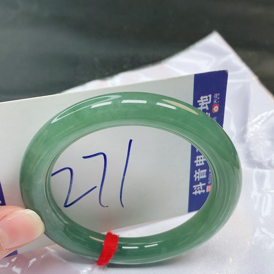 翡翠手镯未镶嵌271号