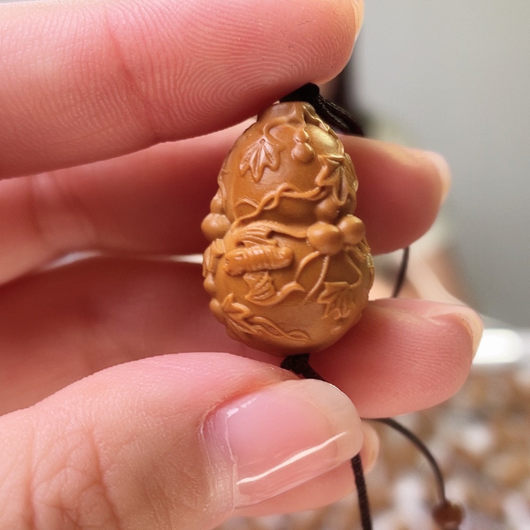 橄榄核吊坠橄榄核