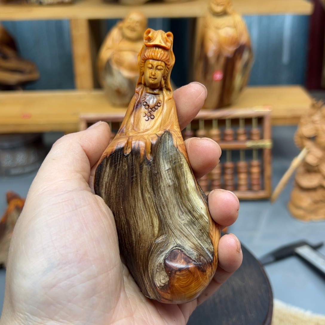 乐***叔柏木崖柏木摆件手把件