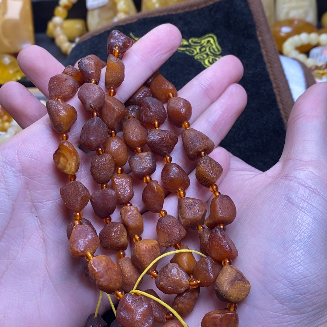 南红玛瑙未镶嵌珠宝奇石