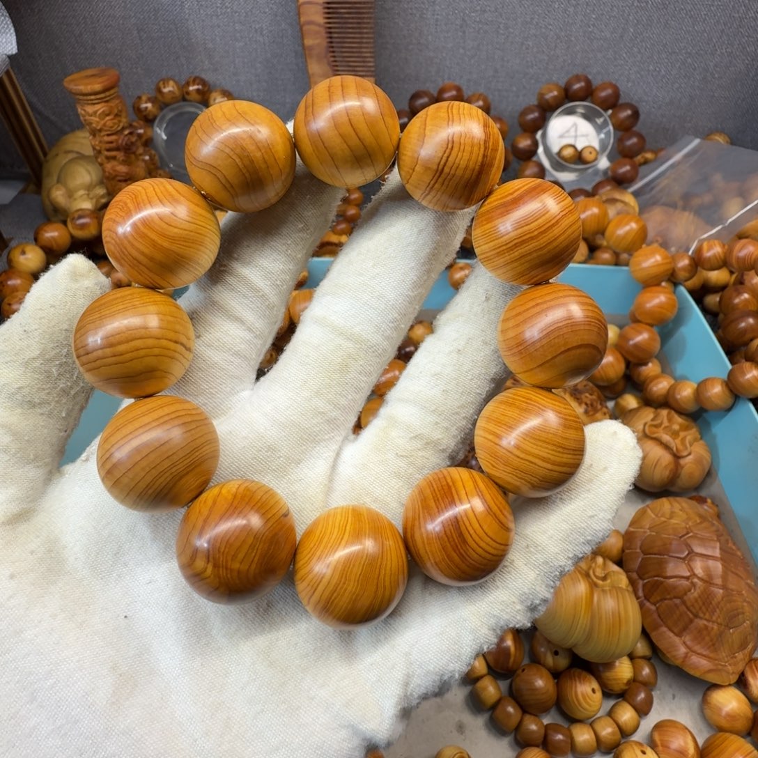 十***一柏木（崖柏）2.0崖柏手串水波