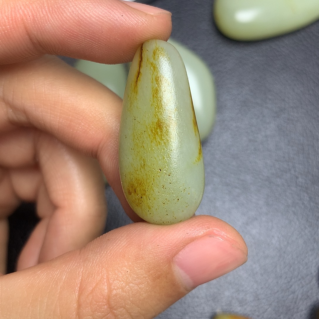 和田玉未镶嵌摆件