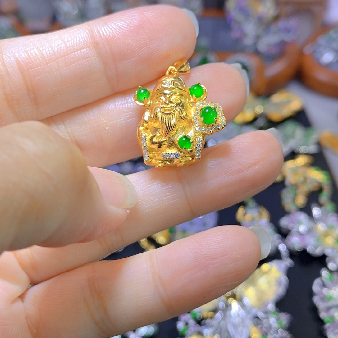 翡翠颈饰银S925镶嵌天然翡翠